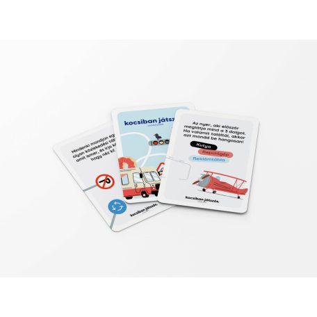 Kocsiban játszós családi kártyajáték