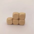 Dobókocka natúr fából üres oldalakkal kicsi 16 mm