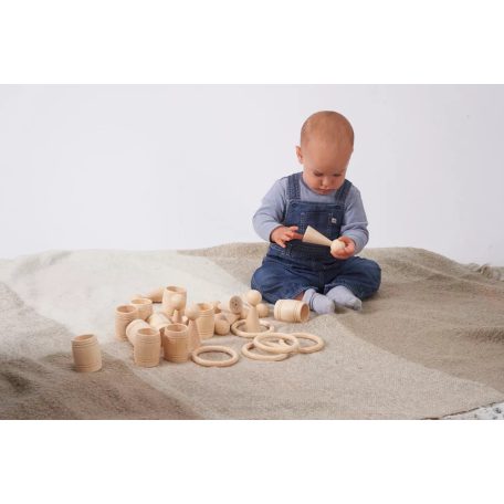 Nagyméretű társasjáték bábu fából 5 darab